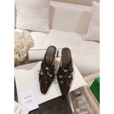 Bottega Veneta flat shoes